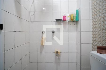 Casa à venda com 68m², 3 quartos e 1 vagaBanheiro