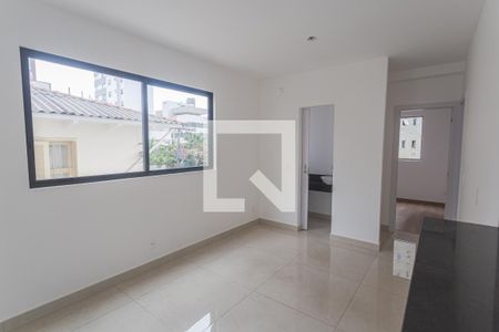 Sala de apartamento à venda com 2 quartos, 61m² em São Pedro, Belo Horizonte