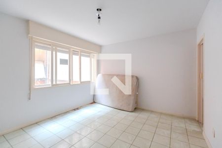 Sala  de kitnet/studio à venda com 1 quarto, 35m² em Centro Histórico, Porto Alegre