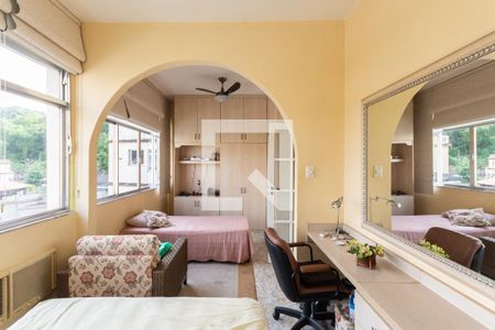 Quarto de apartamento para alugar com 2 quartos, 90m² em São Cristóvão, Rio de Janeiro