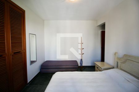 Apartamento para alugar com 220m², 4 quartos e 2 vagas Apartamento para alugar com 220m², 4 quartos e 2 vagasQuarto Suíte