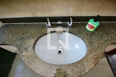 Apartamento para alugar com 220m², 4 quartos e 2 vagas Apartamento para alugar com 220m², 4 quartos e 2 vagasBanheiro Suíte