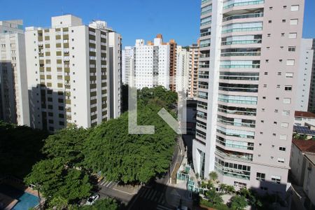 Apartamento para alugar com 220m², 4 quartos e 2 vagas Apartamento para alugar com 220m², 4 quartos e 2 vagasVista