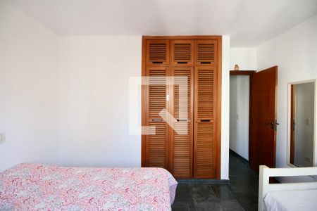 Apartamento para alugar com 220m², 4 quartos e 2 vagas Apartamento para alugar com 220m², 4 quartos e 2 vagasQuarto 1
