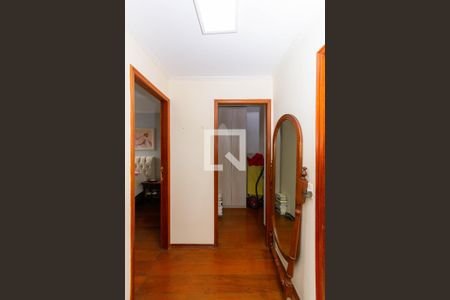 Corredor de apartamento à venda com 3 quartos, 76m² em Vila Independencia, São Paulo