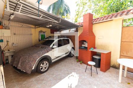 Casa à venda com 100m², 2 quartos e 1 vagaQuintal e Área de Serviço