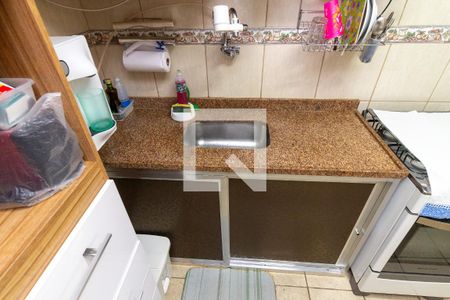 Casa à venda com 100m², 2 quartos e 1 vagaDetalhe da cozinha