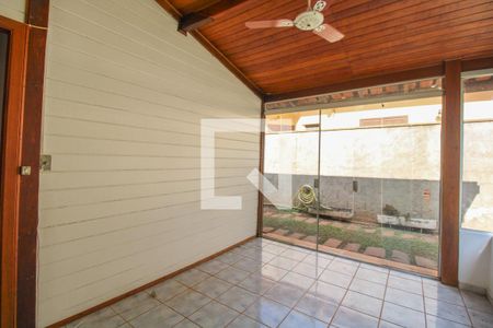 Casa de condomínio para alugar com 110m², 2 quartos e 2 vagas Casa de condomínio para alugar com 110m², 2 quartos e 2 vagasÁrea Externa