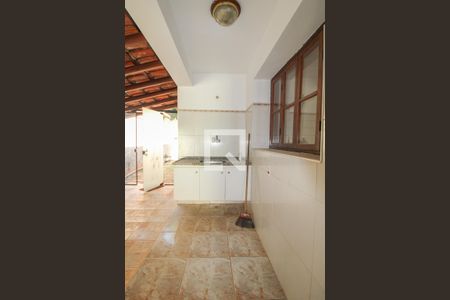 Casa de condomínio para alugar com 110m², 2 quartos e 2 vagas Casa de condomínio para alugar com 110m², 2 quartos e 2 vagasÁrea de Serviço