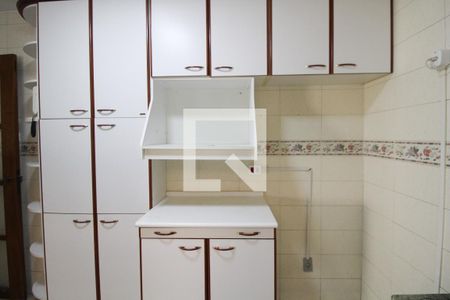Casa de condomínio para alugar com 110m², 2 quartos e 2 vagas Casa de condomínio para alugar com 110m², 2 quartos e 2 vagasCozinha