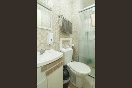 Banheiro  de apartamento à venda com 2 quartos, 42m² em Sarandi, Porto Alegre