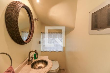 Casa à venda com 158m², 3 quartos e 3 vagasLavabo