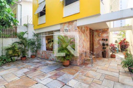 Casa à venda com 158m², 3 quartos e 3 vagasGaragem