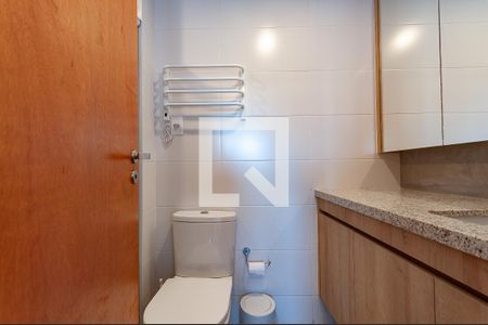 Apartamento para alugar com 103m², 2 quartos e 2 vagasBanheiro do quarto 2 Suíte
