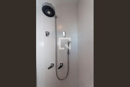 Apartamento para alugar com 103m², 2 quartos e 2 vagasBanheiro do quarto 1 Suíte