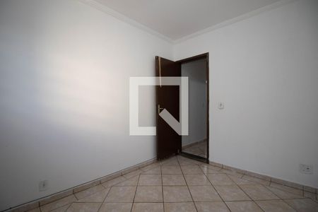 Quarto 2 de apartamento para alugar com 2 quartos, 50m² em Taguatinga Norte, Brasília