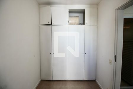 Apartamento para alugar com 120m², 4 quartos e 2 vagasQuarto de Serviço