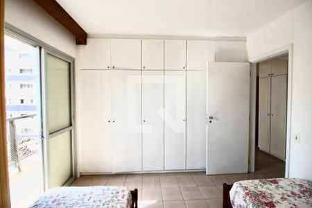 Apartamento para alugar com 120m², 4 quartos e 2 vagasQuarto 2