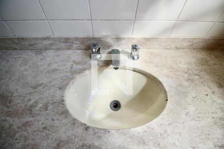 Apartamento para alugar com 120m², 4 quartos e 2 vagasBanheiro Suíte 