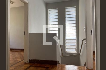 Casa para alugar com 4 quartos, 195m² em Barroca, Belo Horizonte