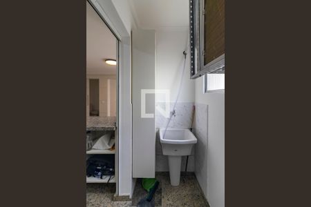 Apartamento à venda com 42m², 1 quarto e 1 vaga Apartamento à venda com 42m², 1 quarto e 1 vagaÁrea de serviço