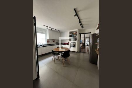 Apartamento à venda com 2 quartos, 105m² em Moema, São Paulo