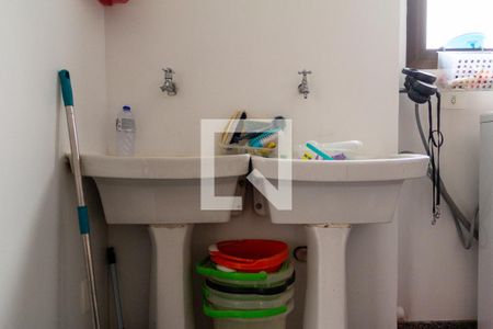 Apartamento à venda com 290m², 4 quartos e 3 vagasÁrea Serviço