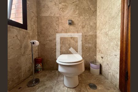 Apartamento à venda com 290m², 4 quartos e 3 vagasLavabo