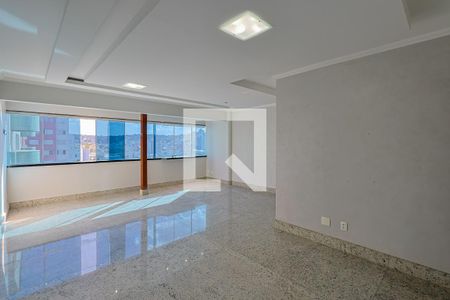 Apartamento à venda com 130m², 4 quartos e 2 vagasSala
