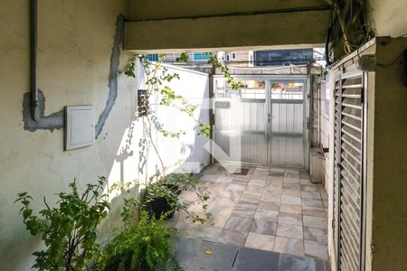 Casa à venda com 110m², 2 quartos e sem vagaÁrea comum de acesso