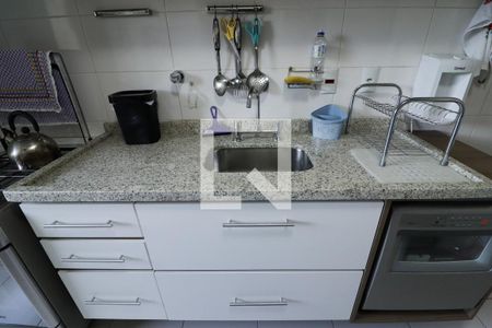 Apartamento à venda com 98m², 3 quartos e 2 vagasCozinha e Área de Serviço