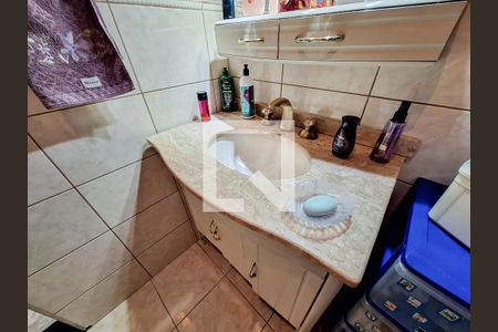 Casa à venda com 206m², 3 quartos e 2 vagas Casa à venda com 206m², 3 quartos e 2 vagasBanheiro Quarto 1