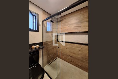 Casa à venda com 206m², 3 quartos e 2 vagas Casa à venda com 206m², 3 quartos e 2 vagasBanheiro de serviço