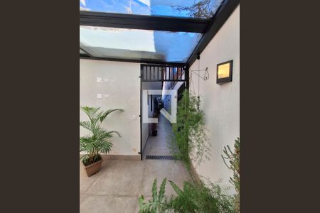 Casa à venda com 206m², 3 quartos e 2 vagas Casa à venda com 206m², 3 quartos e 2 vagasQuintal