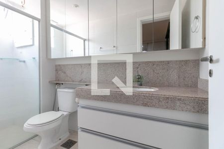 Apartamento à venda com 270m², 3 quartos e 4 vagasBanheiro