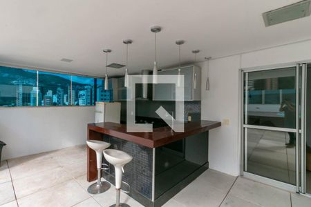 Apartamento à venda com 270m², 3 quartos e 4 vagasÁrea comum