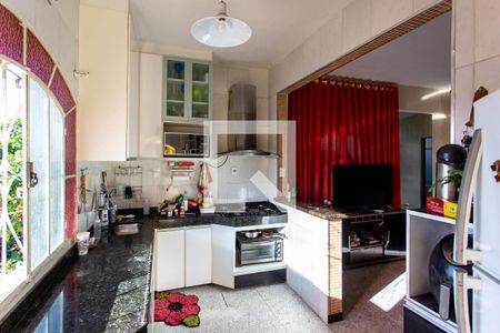 Cozinha de casa à venda com 4 quartos, 460m² em São Salvador, Belo Horizonte