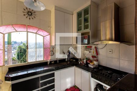 Cozinha de casa à venda com 4 quartos, 460m² em São Salvador, Belo Horizonte