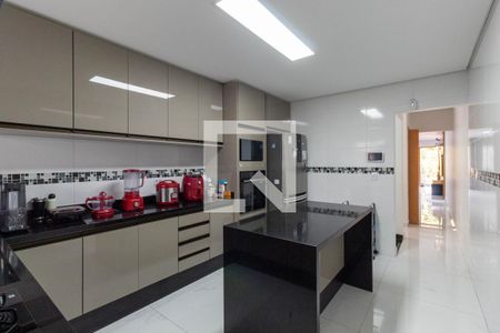 Casa à venda com 162m², 3 quartos e 3 vagasCozinha