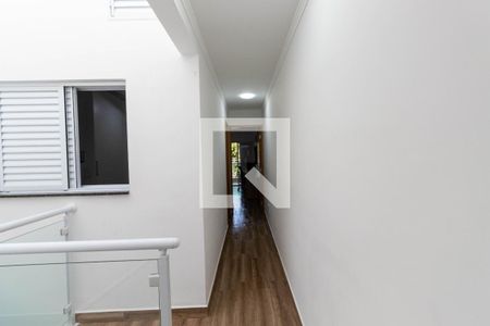 Casa à venda com 162m², 3 quartos e 3 vagasCorredor