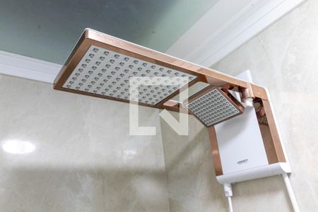 Casa à venda com 162m², 3 quartos e 3 vagasChuveiro