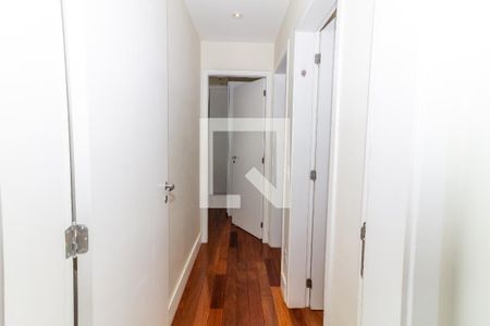 Apartamento à venda com 162m², 3 quartos e 3 vagasCorredor