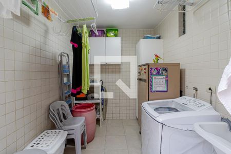 Casa à venda com 152m², 3 quartos e 2 vagas Casa à venda com 152m², 3 quartos e 2 vagasÁrea de Serviço