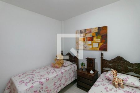 Quarto de apartamento para alugar com 3 quartos, 69m² em Cruzeiro, Belo Horizonte