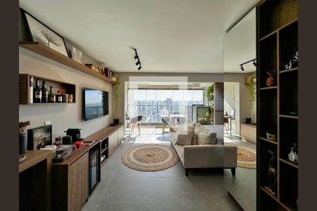 Sala de apartamento à venda com 1 quarto, 43m² em Santo Amaro, São Paulo