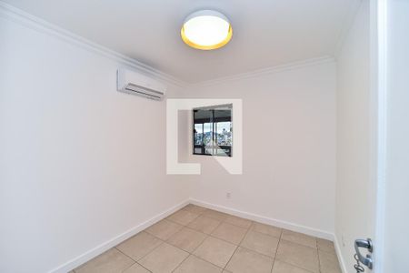 Apartamento à venda com 185m², 4 quartos e 3 vagasEscritório