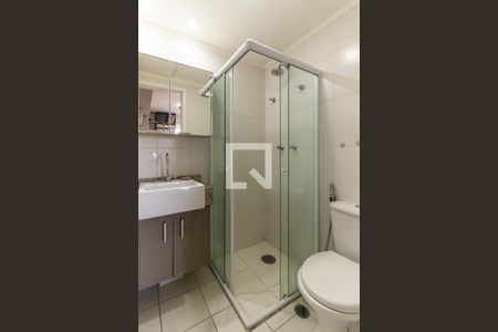 Studio para alugar com 40m², 1 quarto e 1 vaga Studio para alugar com 40m², 1 quarto e 1 vagaBanheiro