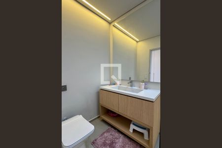 Casa de condomínio à venda com 380m², 4 quartos e 6 vagasBanheiro da Suíte 3