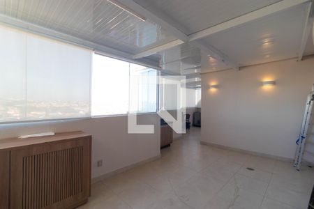 Apartamento à venda com 100m², 2 quartos e 1 vagaCobertura