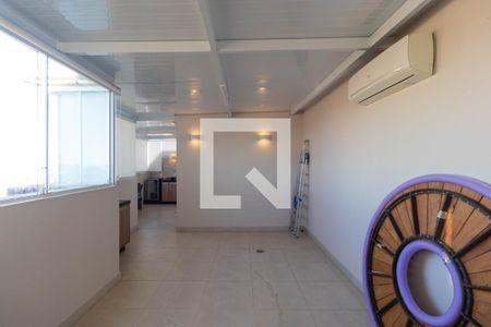 Apartamento à venda com 100m², 2 quartos e 1 vagaCobertura